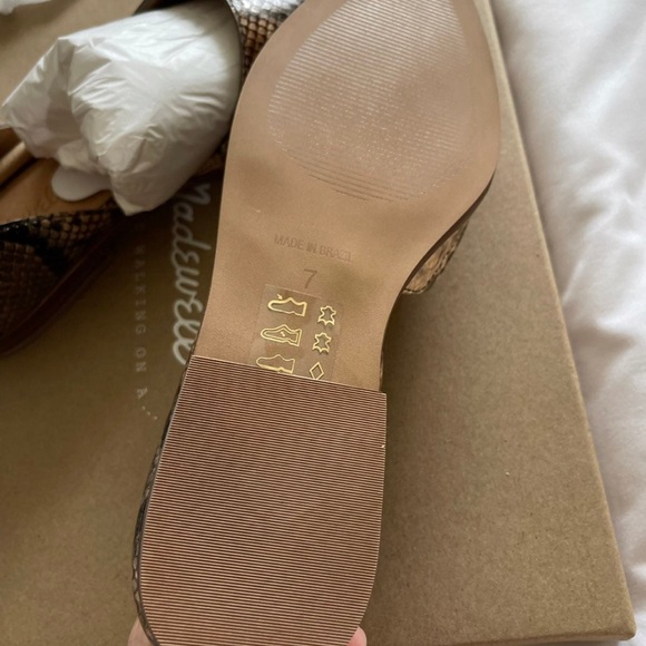 Madewell shoes - Picture 2 of 3